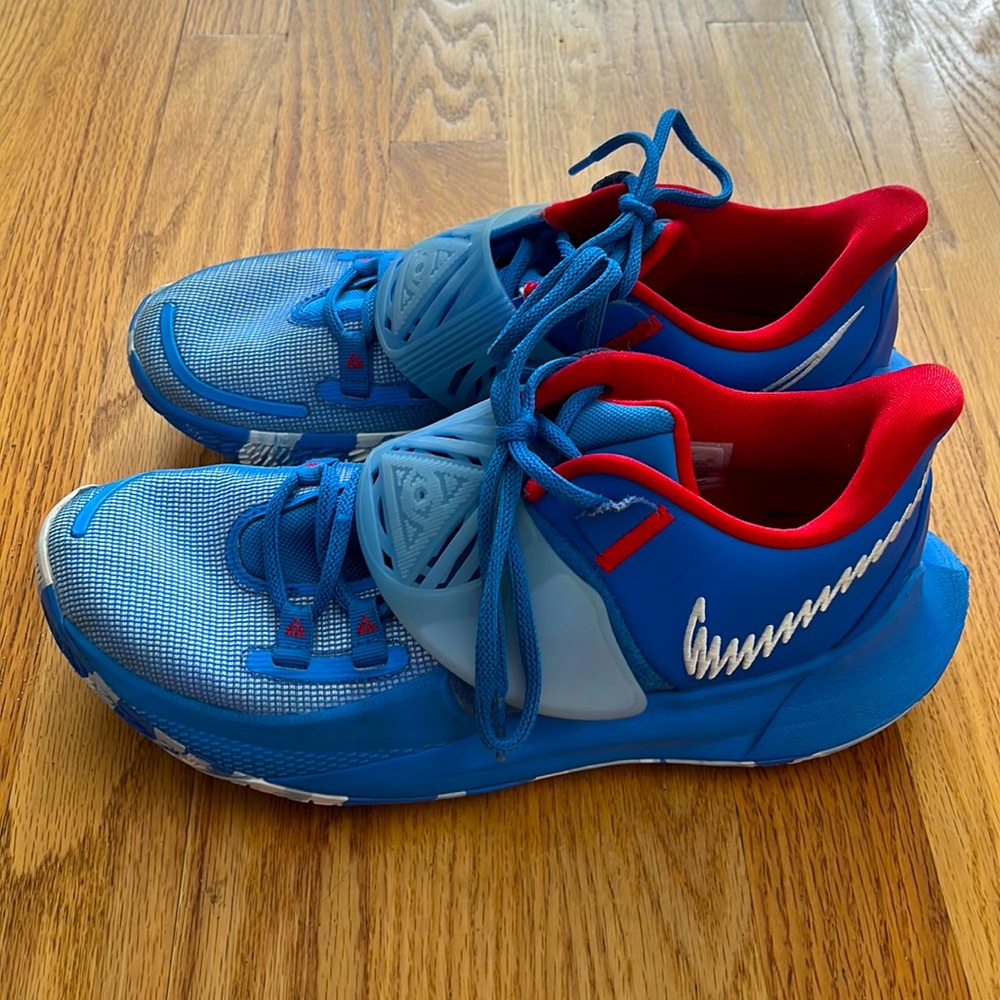 Nike Kyrie Low 3 Shoes